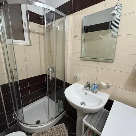 Saba Appartamento Sarandë